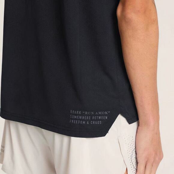 NWT Roark Alta Elite Short Sleeve Tee in Black size Small - Picture 3 of 9